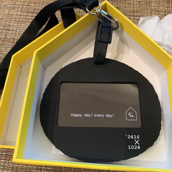 Cute ID Lanyard - Picture 2 of 3